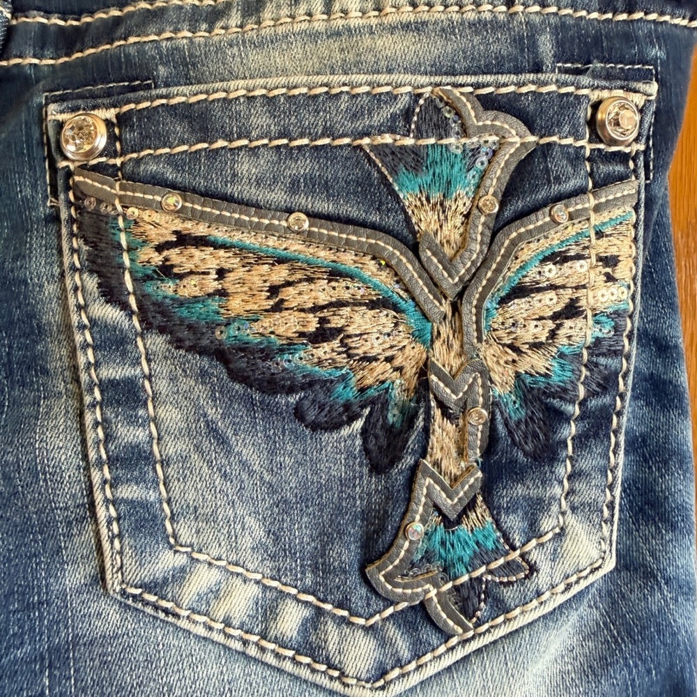 Miss Me Bootcut Jeans Size 30 Blue NWT Mid-Rise Embroidered Teal Wing M3930B - Picture 10 of 11